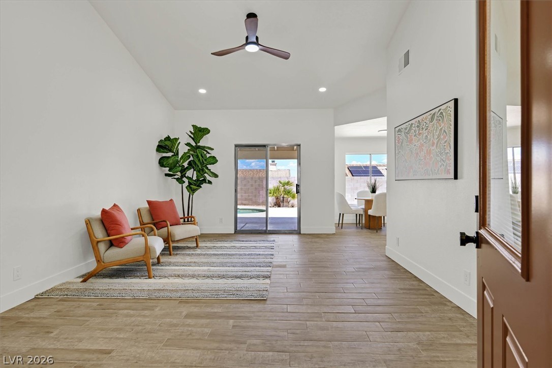 530 Reliance Avenue Property Photo 3