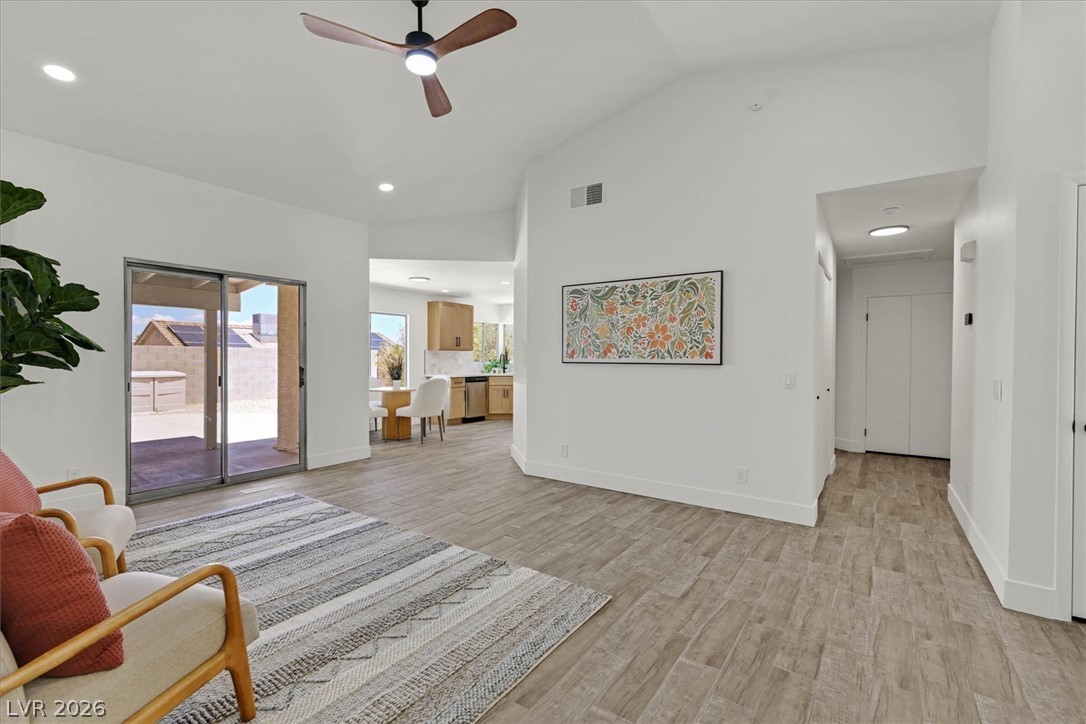 530 Reliance Avenue Property Photo 5
