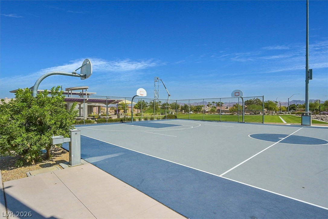 530 Reliance Avenue Property Photo 37