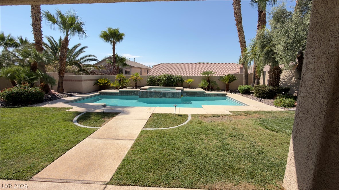 10619 Sunwind Avenue Property Photo 8