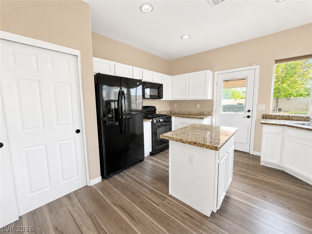 5705 Eagle Claw Avenue Property Photo 9