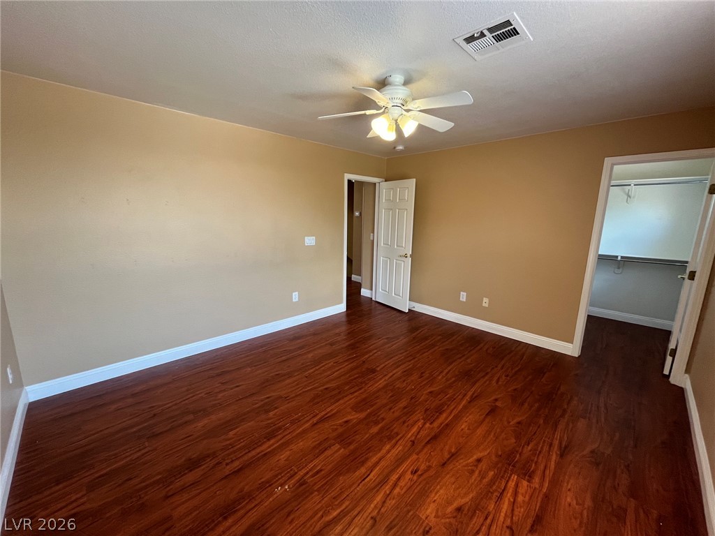 11000 Pine Knolls Court Property Photo 12