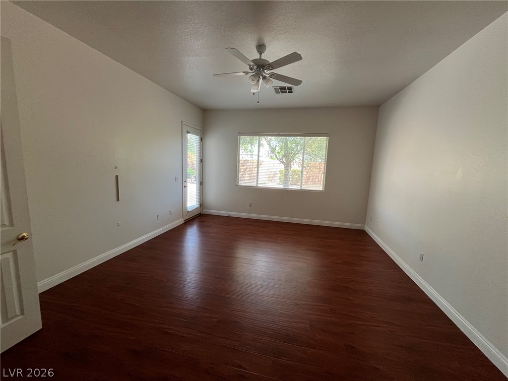 11000 Pine Knolls Court Property Photo 15