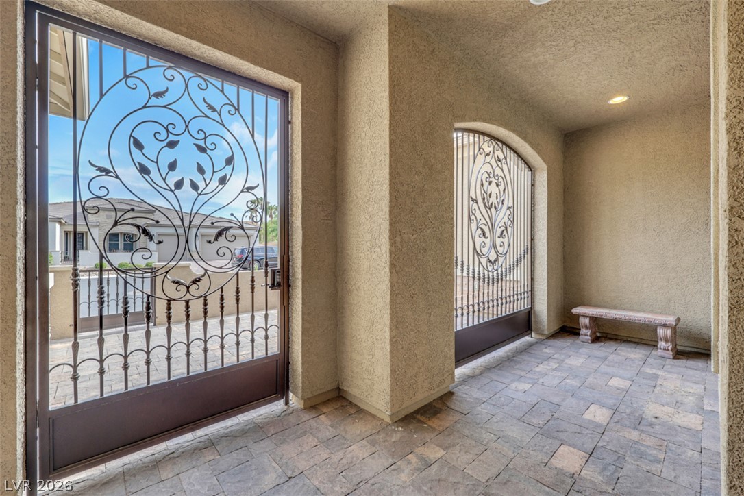 8425 South Tenaya Way Property Photo 35