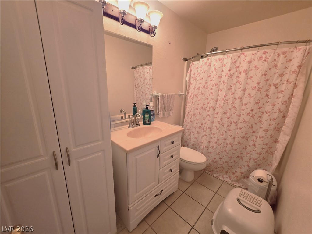2052 Mesquite Lane 201 Property Photo 5