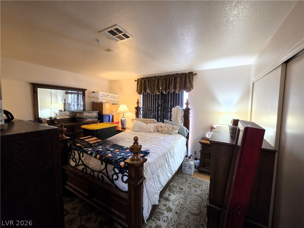 2052 Mesquite Lane 201 Property Photo 7