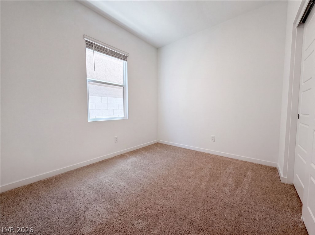 8361 West Rochelle Avenue Property Photo 17