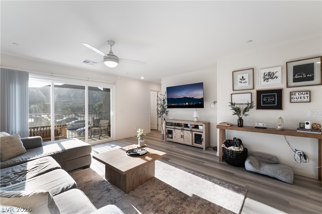 6818 Truffle Gray Street Property Photo 12