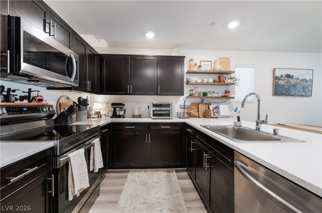 6818 Truffle Gray Street Property Photo 21