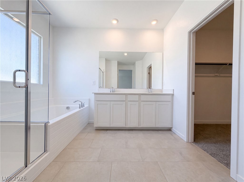 8364 Caldera Hills Avenue Property Photo 10