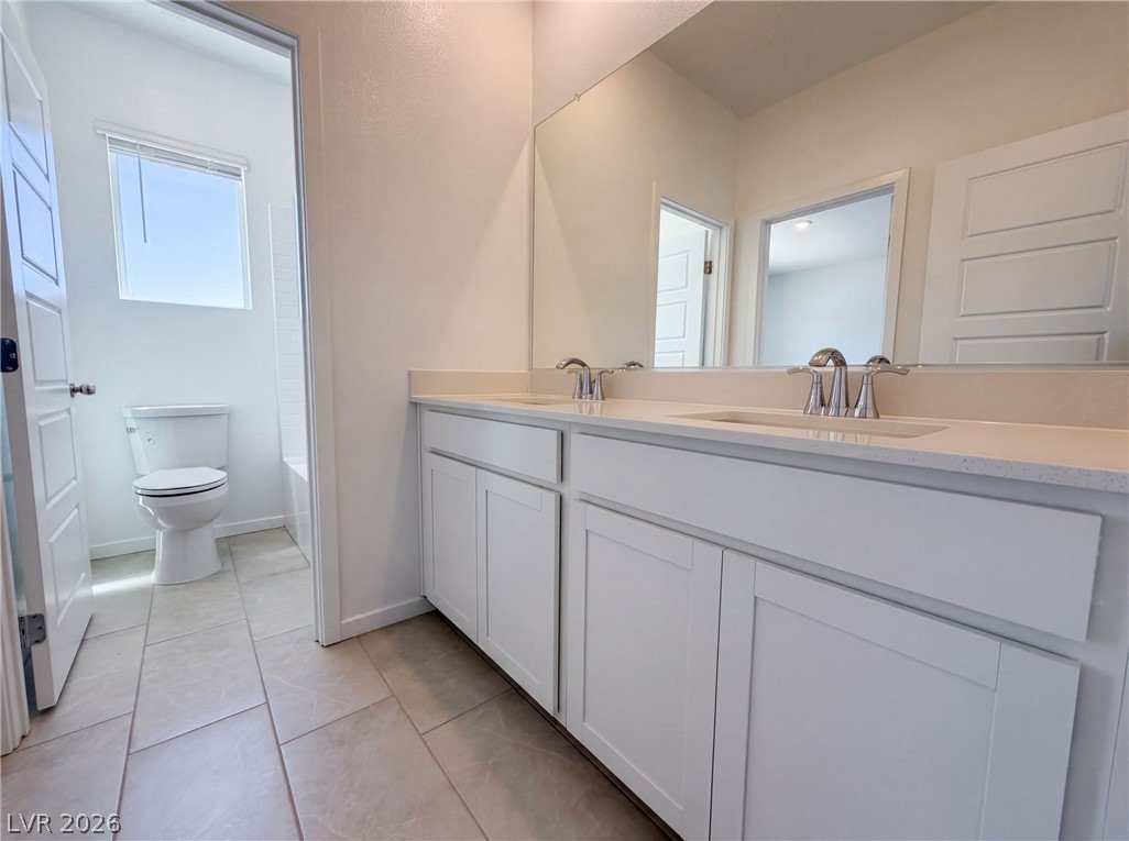 8364 Caldera Hills Avenue Property Photo 14