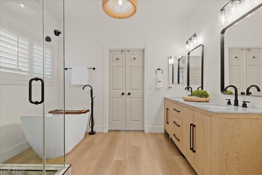 10939 Saint Rafael Street Property Photo 4