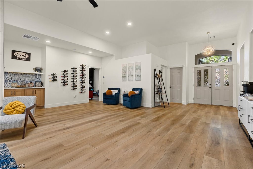 10939 Saint Rafael Street Property Photo 13