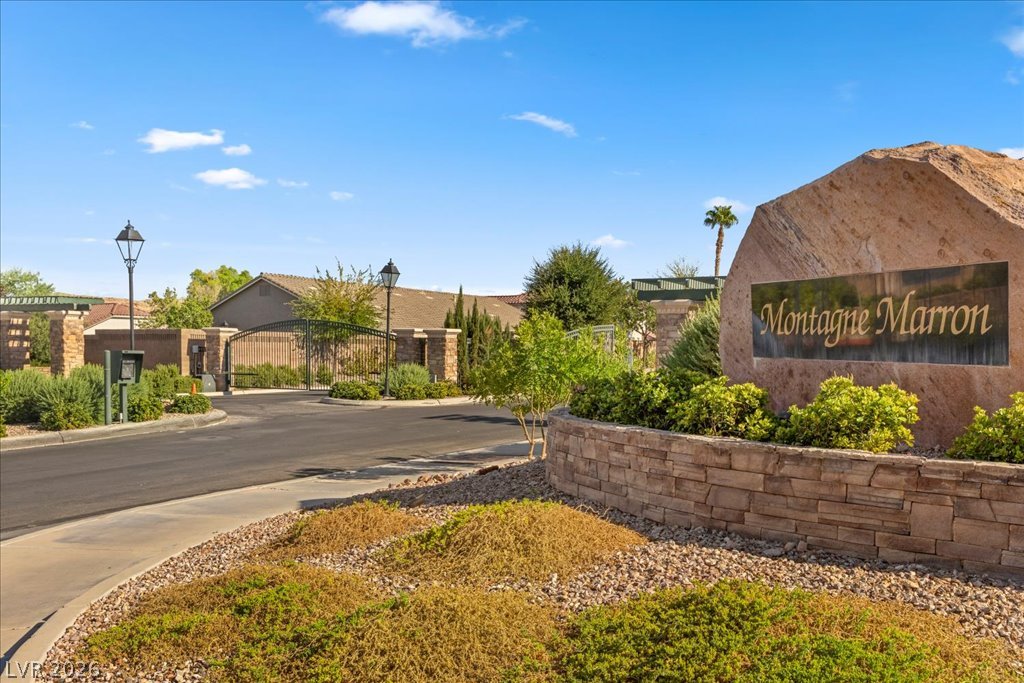 10939 Saint Rafael Street Property Photo 63