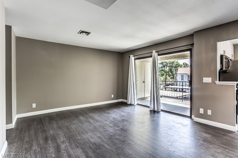 4707 Nara Vista Way 202 Property Photo 6