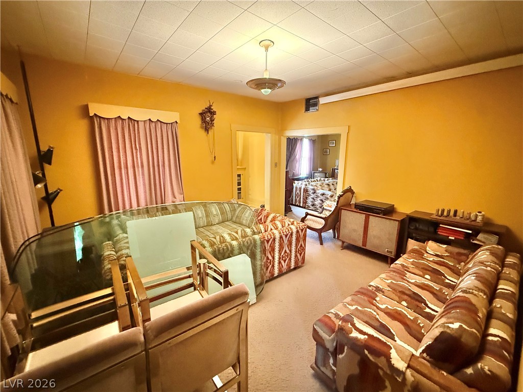 11 Avenue C Property Photo 7