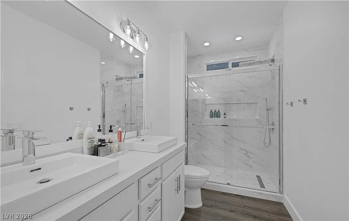 10524 Harvest Green Way Property Photo 6