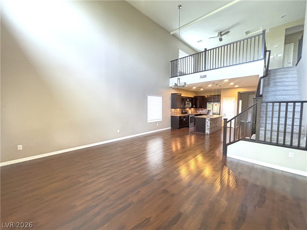5704 Shadow Bend Drive Property Photo 10