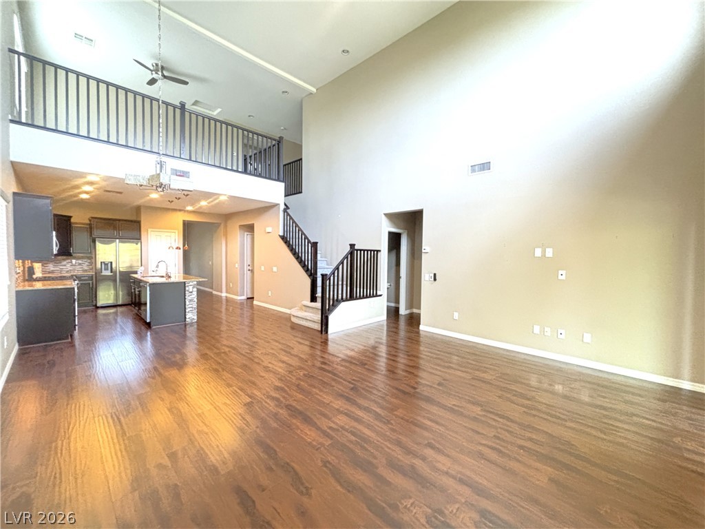 5704 Shadow Bend Drive Property Photo 11