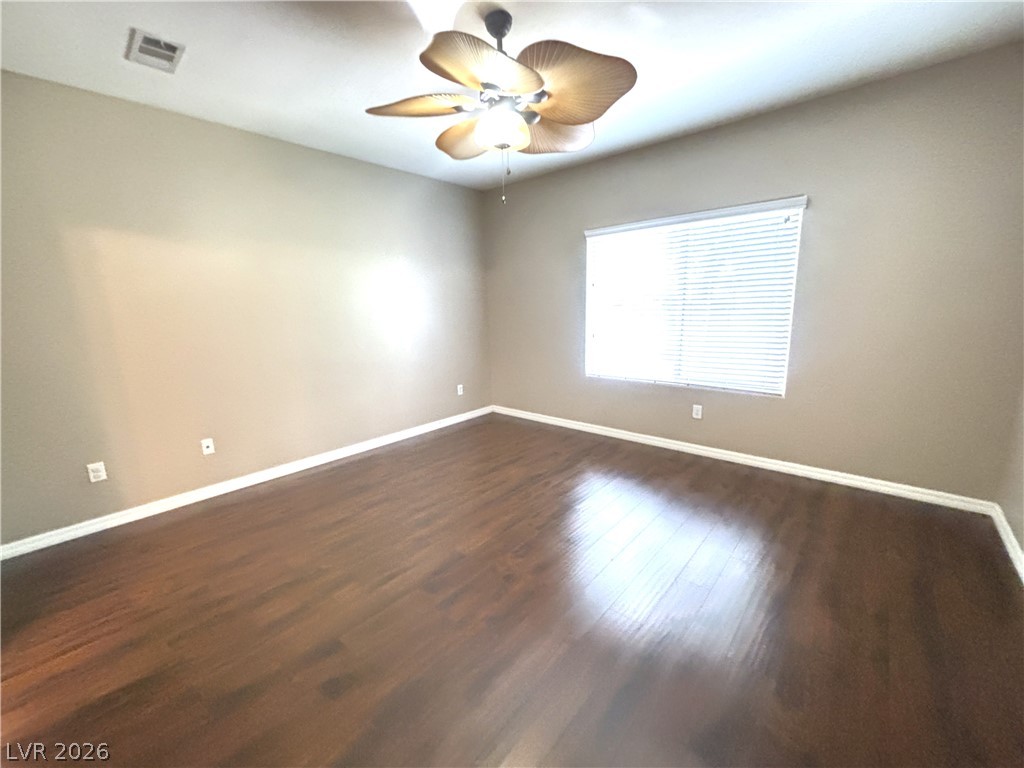 5704 Shadow Bend Drive Property Photo 13