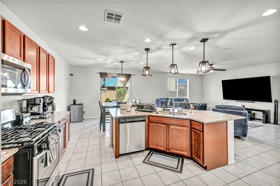 5612 Hill Cliff Court Property Photo 13