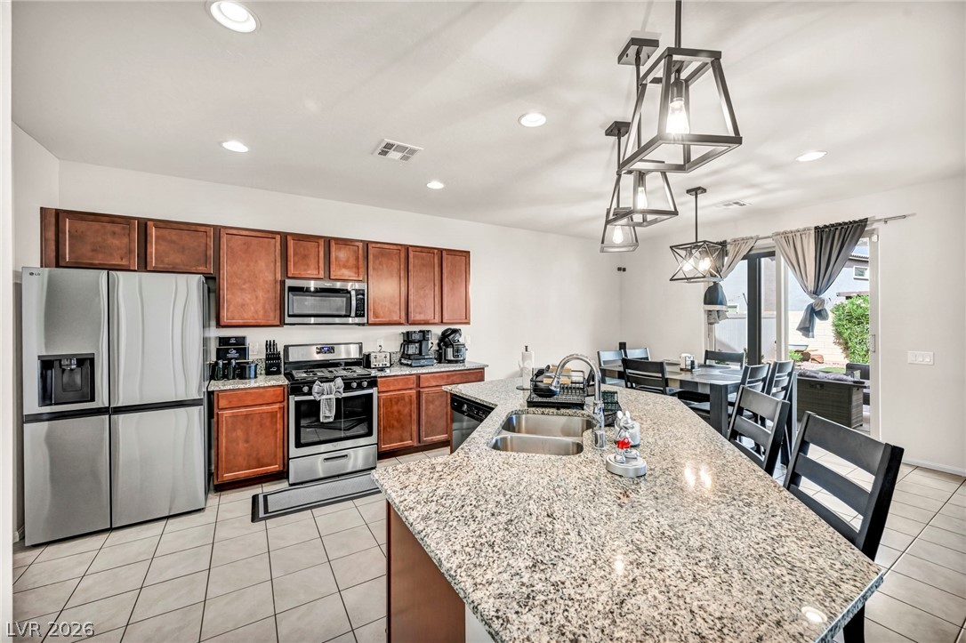 5612 Hill Cliff Court Property Photo 15
