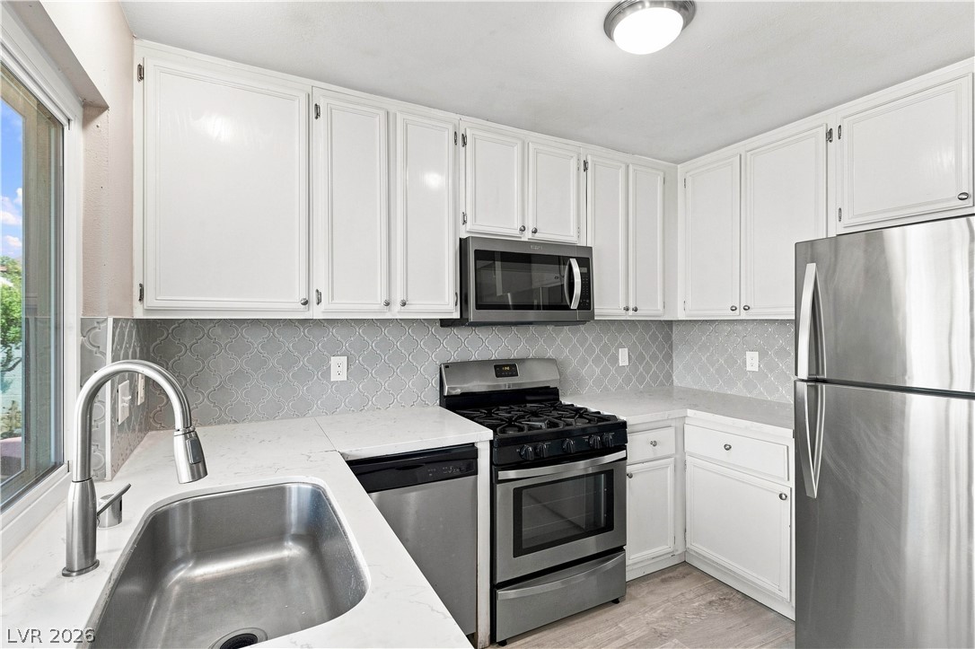 4815 Castle Rock Court Property Photo 14
