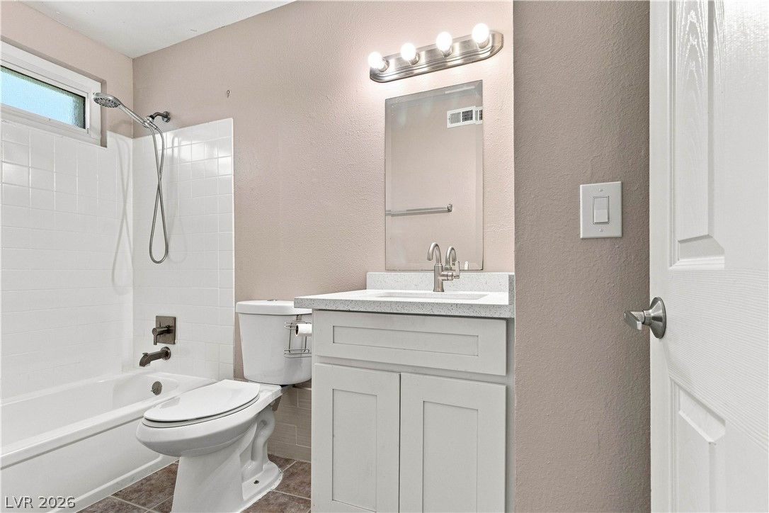 4815 Castle Rock Court Property Photo 27