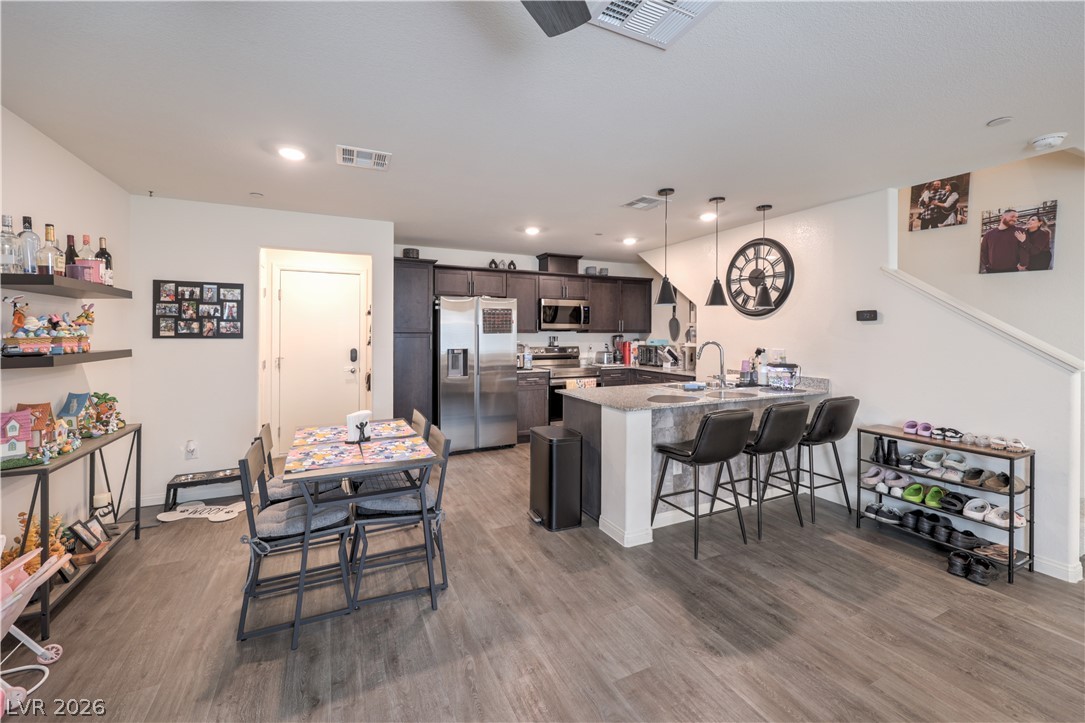 6816 Citron Mist Court Property Photo 10