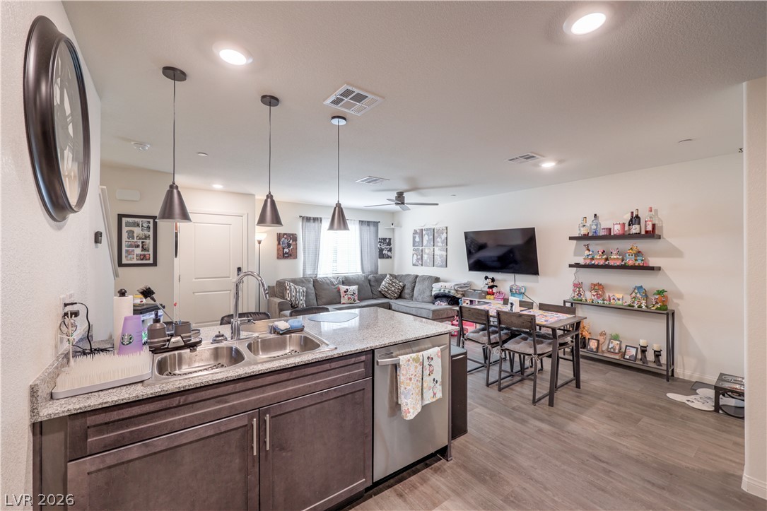 6816 Citron Mist Court Property Photo 13
