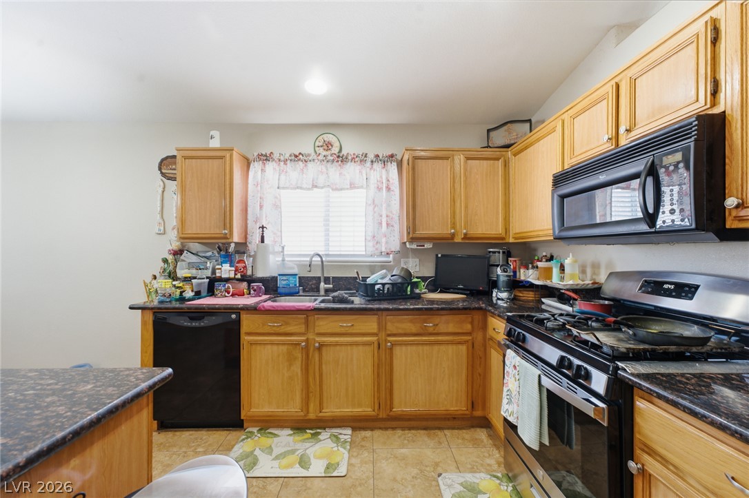 1229 Jarbridge Road Property Photo 9
