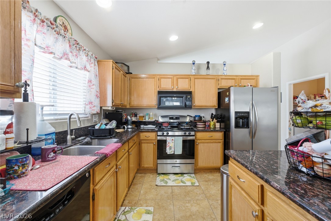 1229 Jarbridge Road Property Photo 10
