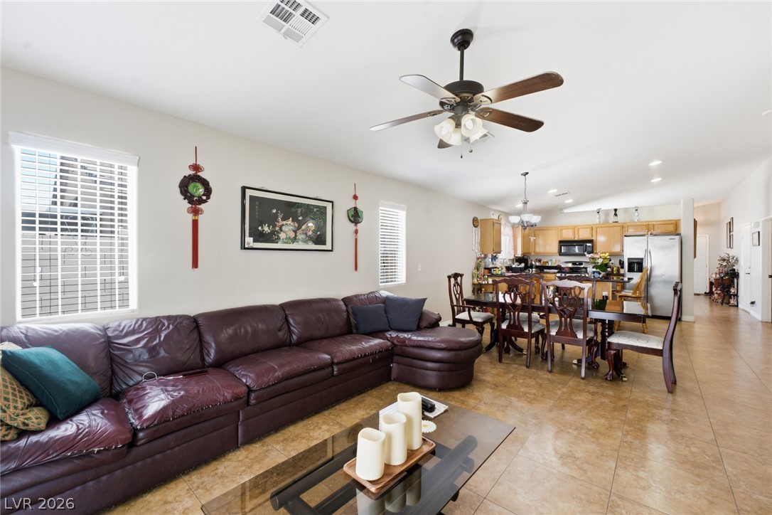 1229 Jarbridge Road Property Photo 14