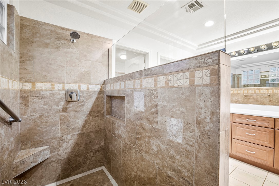 9785 Gallo Drive Property Photo 21
