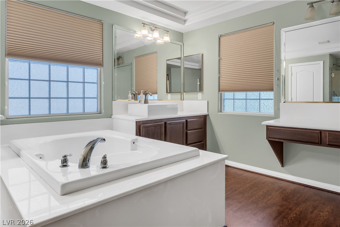 3069 Regal Cove Street Property Photo 25