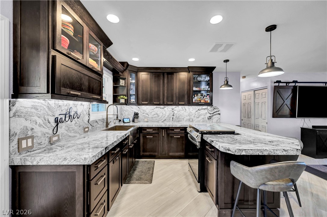 1522 Della Court Property Photo 13