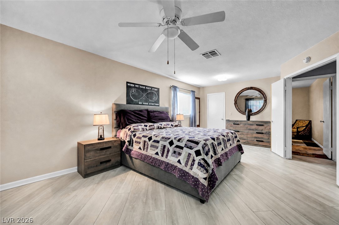 1522 Della Court Property Photo 24