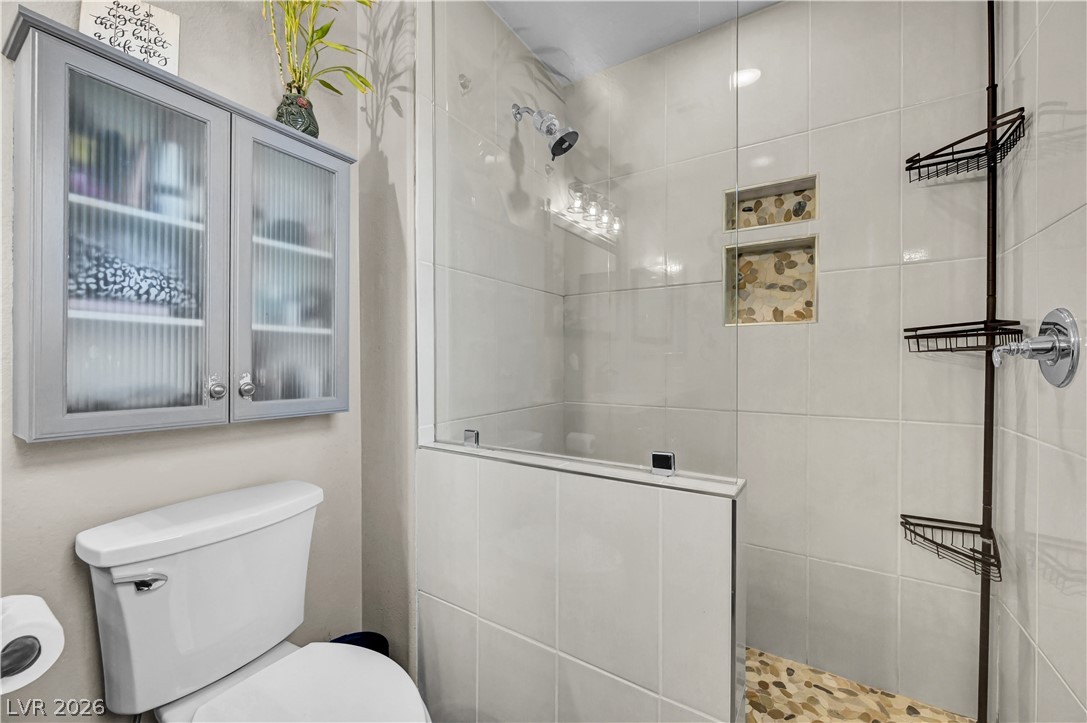 1522 Della Court Property Photo 28