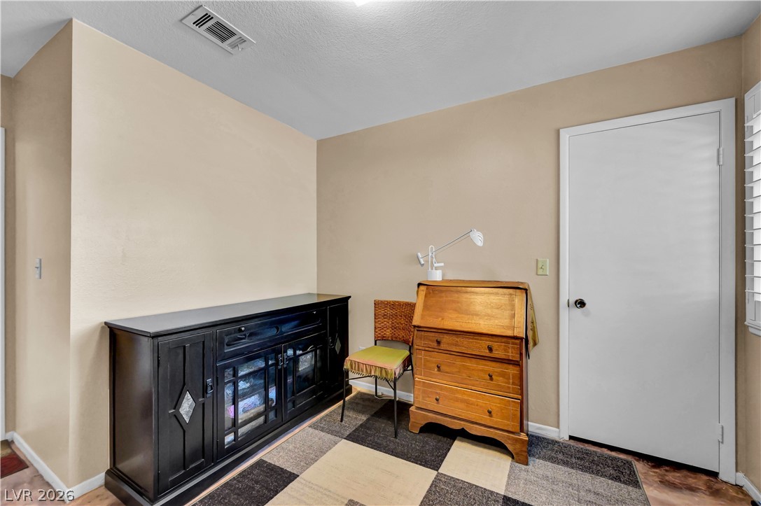 1522 Della Court Property Photo 33