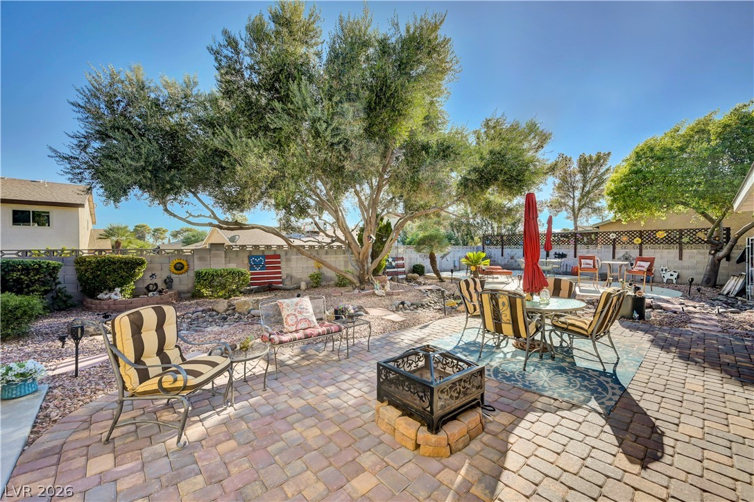 1522 Della Court Property Photo 35