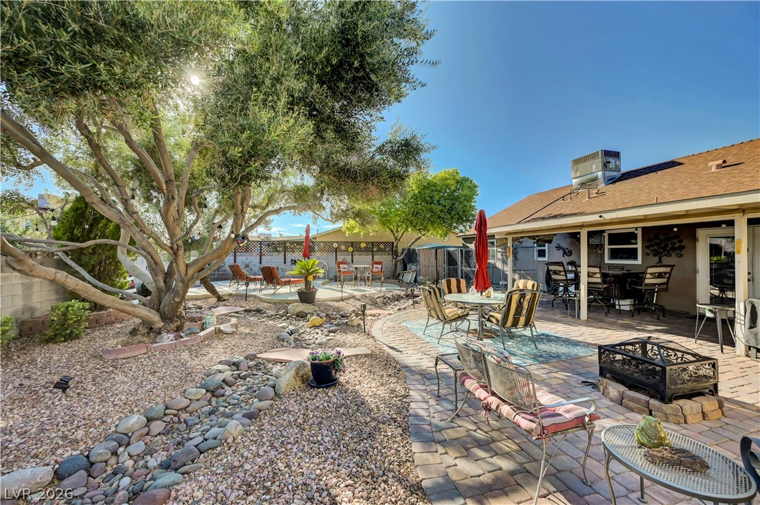 1522 Della Court Property Photo 36