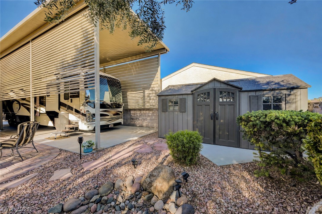1522 Della Court Property Photo 46