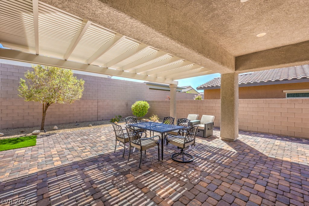 505 Harvest Rain Avenue Property Photo 3