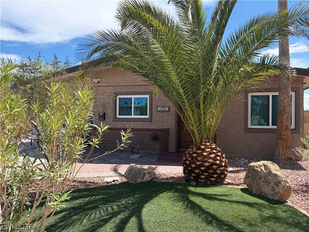5213 Pebble Beach Boulevard Property Photo 1