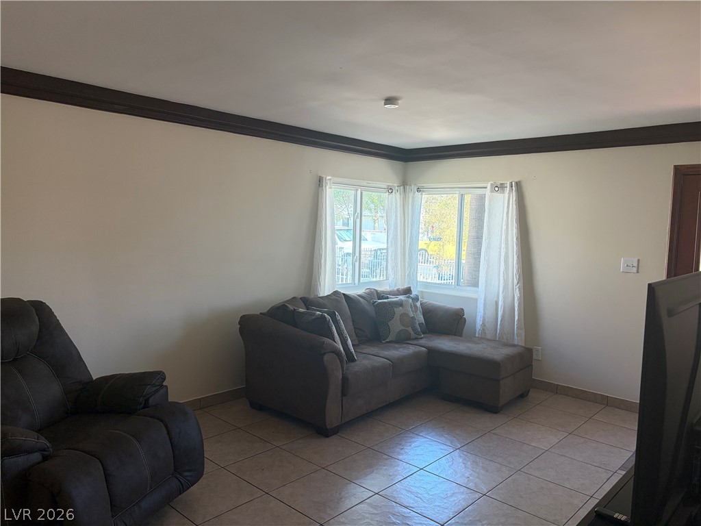 5213 Pebble Beach Boulevard Property Photo 7