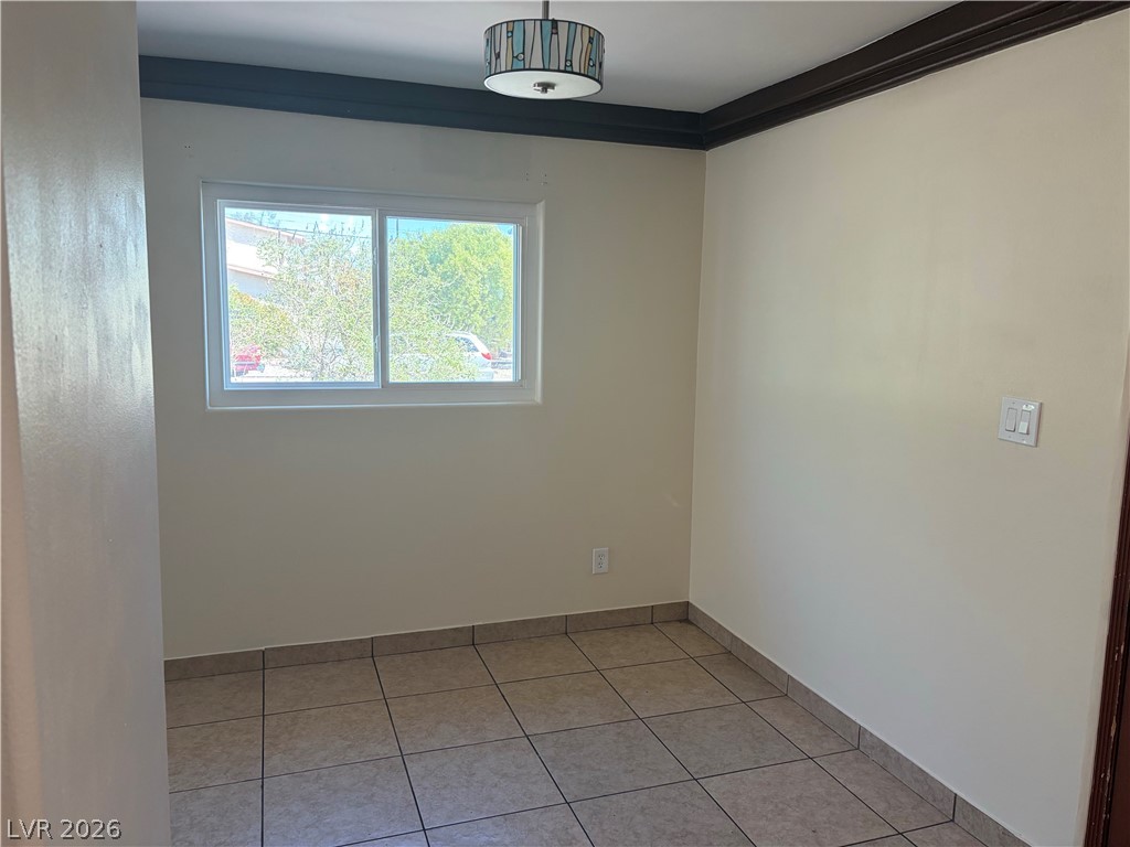 5213 Pebble Beach Boulevard Property Photo 10