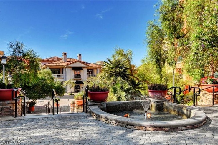 30 Strada Di Villaggio 105 Property Photo 35