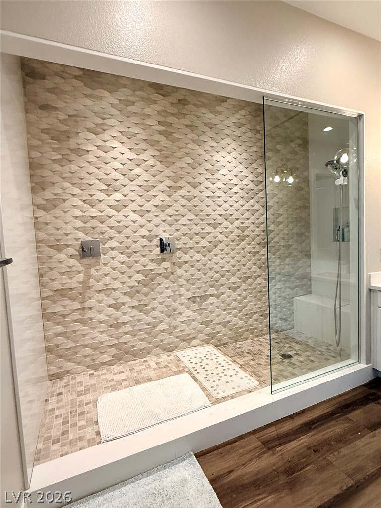 2527 Strathmill Avenue Property Photo 24
