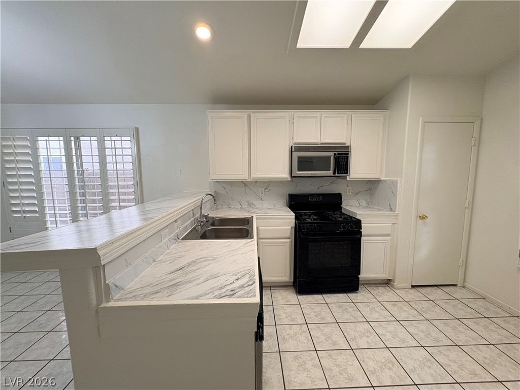 638 Rubber Tree Avenue Property Photo 16