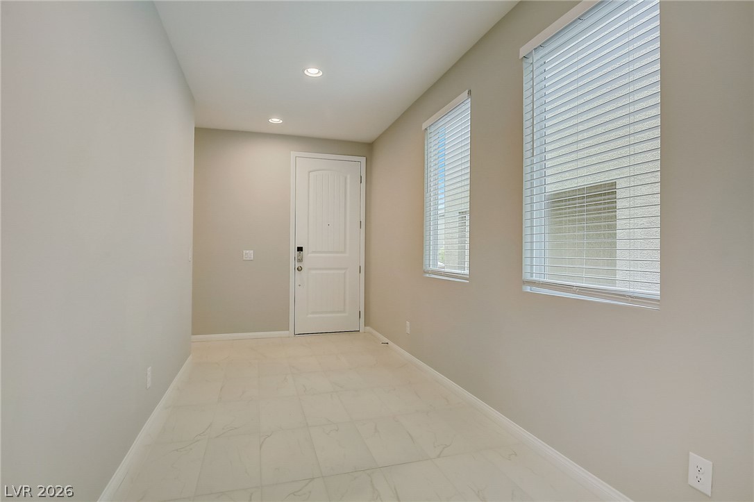 10643 Enridge Avenue Property Photo 5